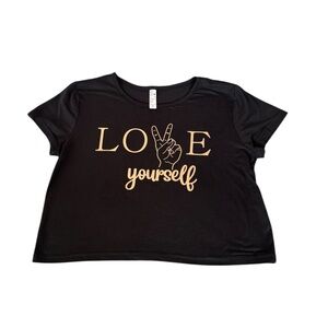 Women's Love Yourself Black Graphic‎ Short Sleeve Cropped T-Shirt SZ M